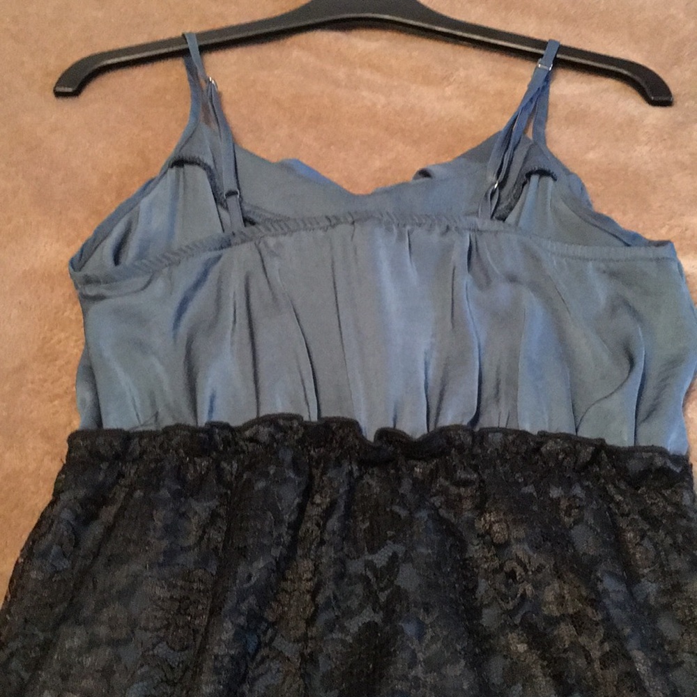 Dress - Picture 5 of 7